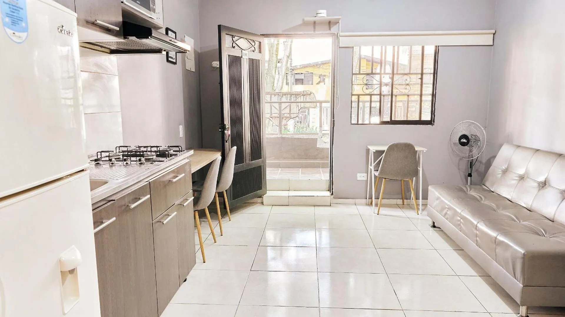 Apartamentos En Laureles Medellin 0*,  Colombia