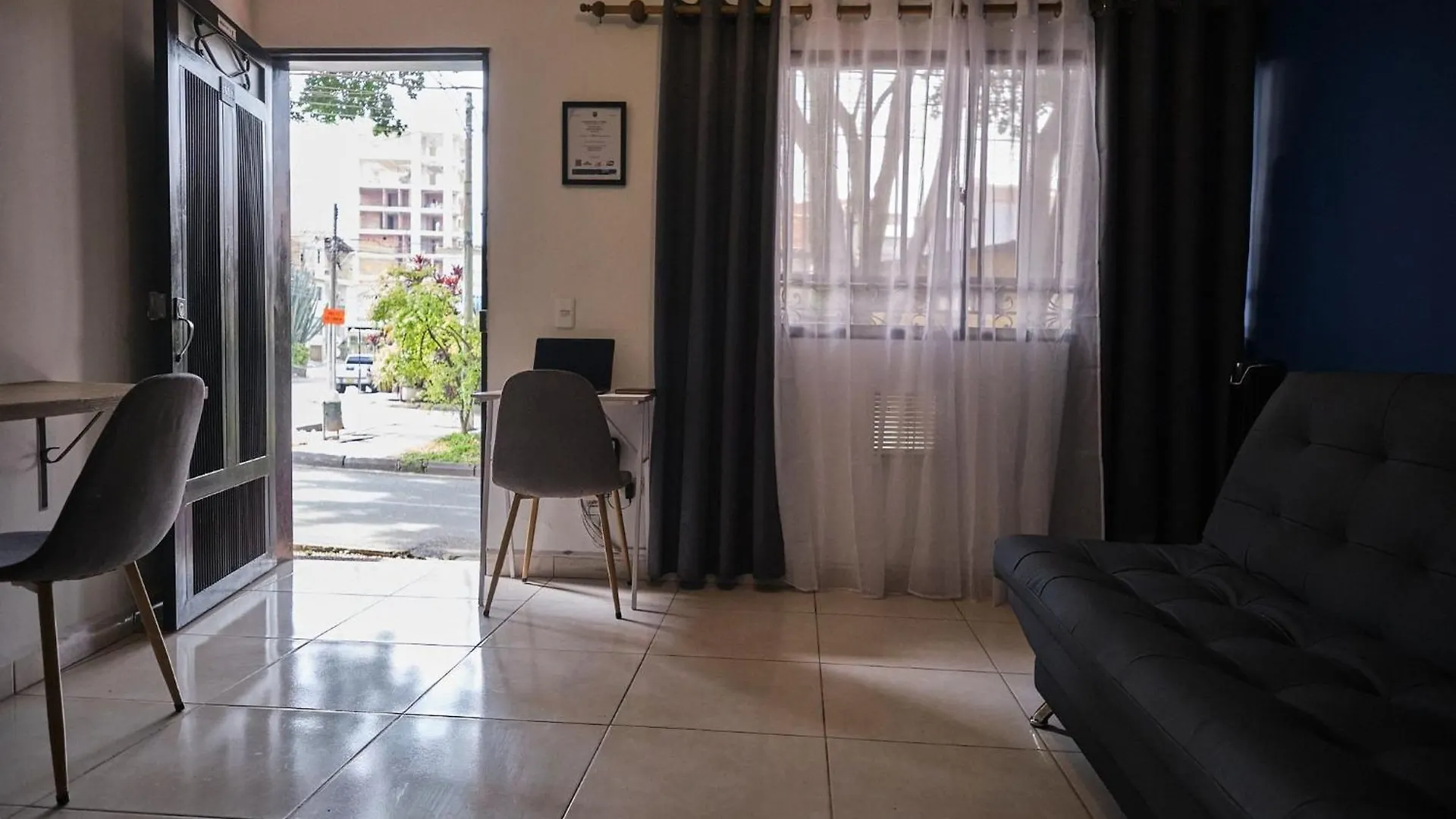 Apartamentos En Laureles Medellin