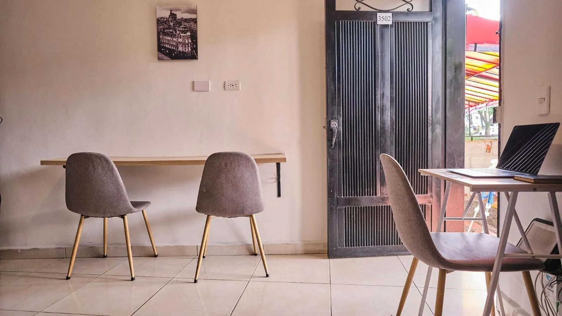 Apartamentos En Laureles Medellin